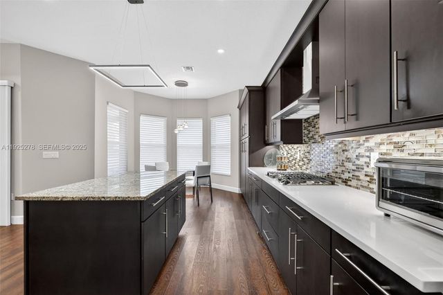 11904 SW Sailfish Isles Way, Port St. Lucie, FL 34987