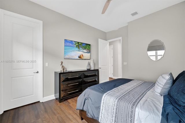 11904 SW Sailfish Isles Way, Port St. Lucie, FL 34987