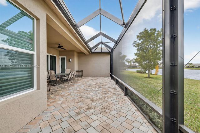 11904 SW Sailfish Isles Way, Port St. Lucie, FL 34987