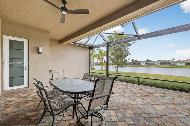 11904 SW Sailfish Isles Way, Port St. Lucie, FL 34987