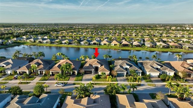 11904 SW Sailfish Isles Way, Port St. Lucie, FL 34987