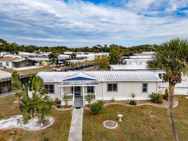 143 E SAINT ANNES CIR, Apollo Beach, FL 33572