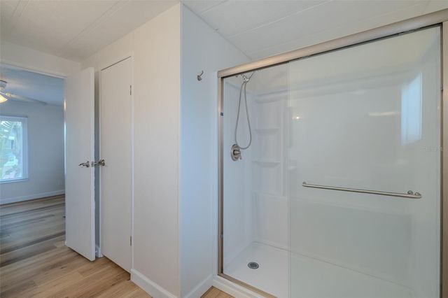 143 E SAINT ANNES CIR, Apollo Beach, FL 33572