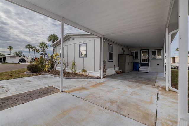 143 E SAINT ANNES CIR, Apollo Beach, FL 33572