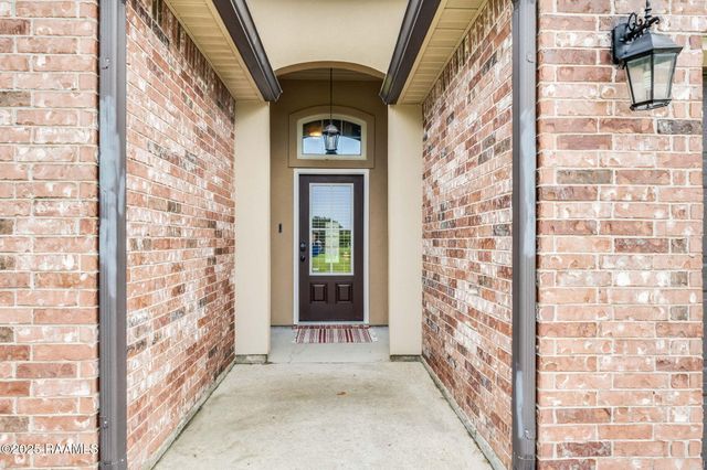 115 Rocky Ridge Street, Youngsville, LA 70592
