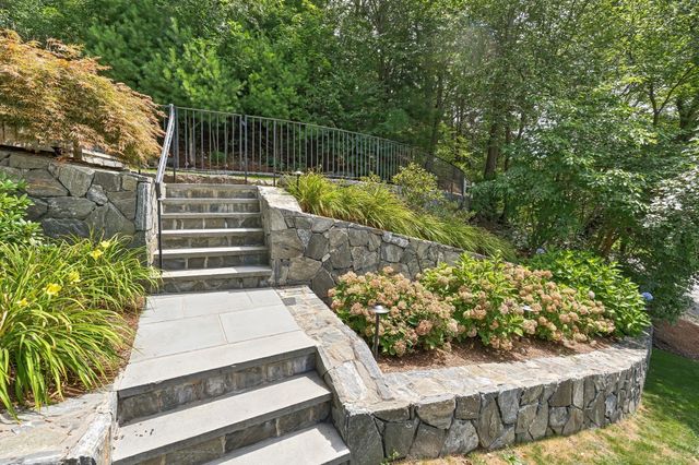 54 Squire Road, Winchester, MA 01890