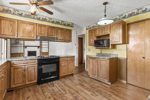 1863 Willow Run Road, Grove City, OH 43123