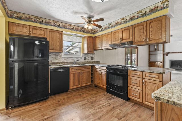 1863 Willow Run Road, Grove City, OH 43123