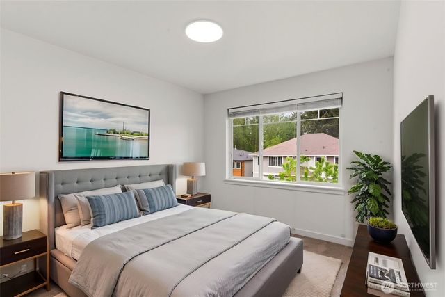 36020 21st Lane S, Federal Way, WA 98003
