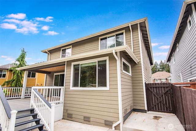 36020 21st Lane S, Federal Way, WA 98003