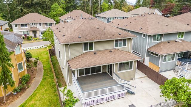 36020 21st Lane S, Federal Way, WA 98003