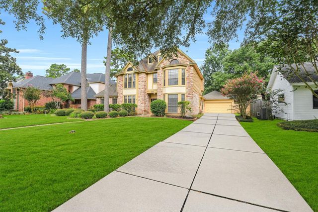 5623 Spring Lodge Drive, Houston, TX 77345
