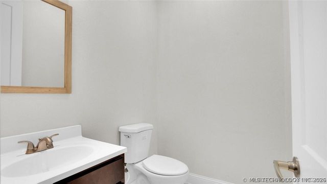 429 SE 3rd Avenue, Ardmore, OK 73401