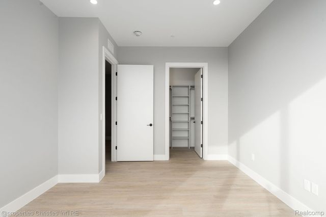 118 N Main Street 518, Royal Oak, MI 48067