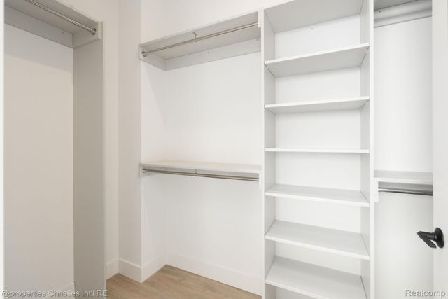 118 N Main Street 518, Royal Oak, MI 48067