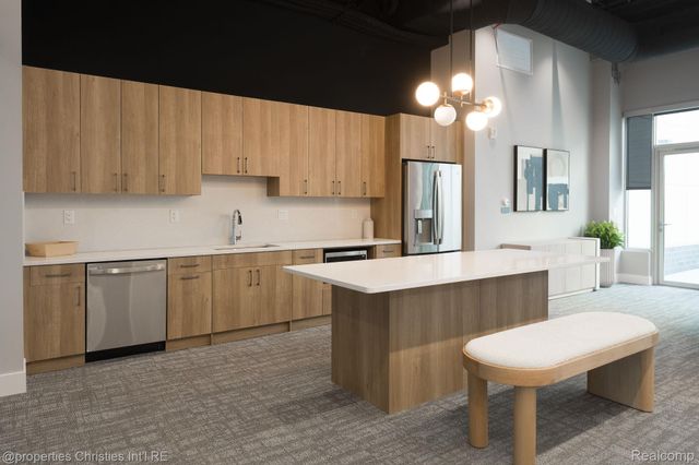 118 N Main Street 518, Royal Oak, MI 48067