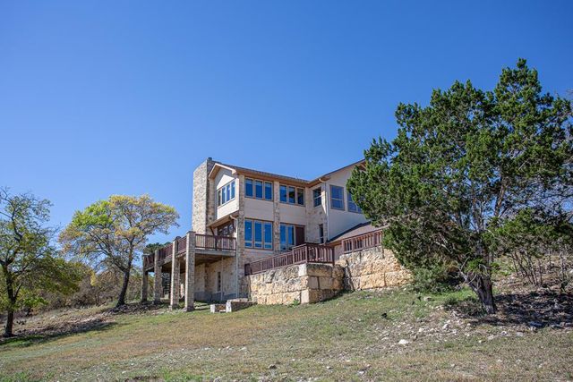 475 River Bend Rd, Hunt, TX 78024