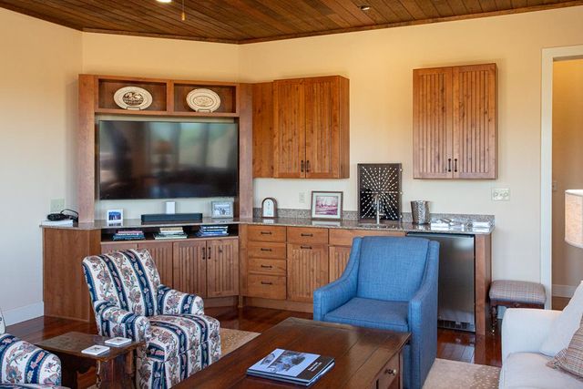 475 River Bend Rd, Hunt, TX 78024