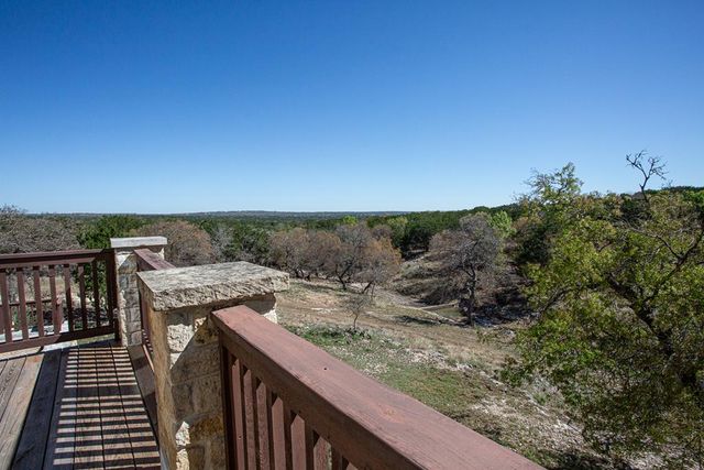 475 River Bend Rd, Hunt, TX 78024