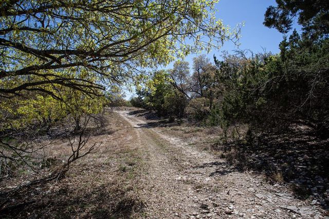 475 River Bend Rd, Hunt, TX 78024