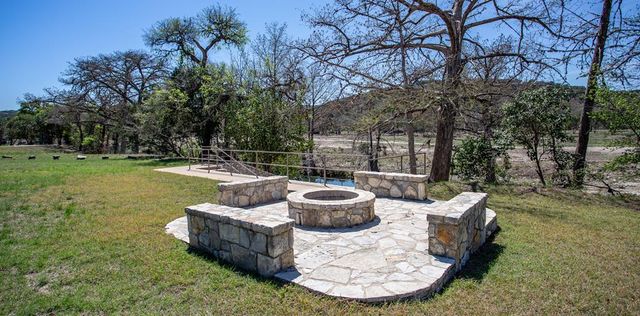 475 River Bend Rd, Hunt, TX 78024