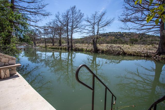 475 River Bend Rd, Hunt, TX 78024