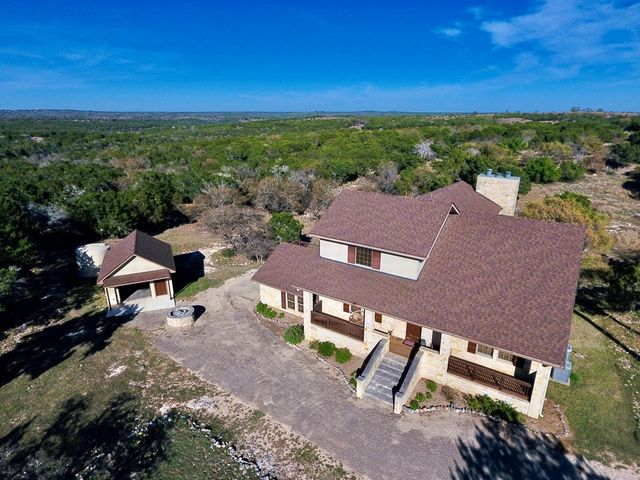 475 River Bend Rd, Hunt, TX 78024