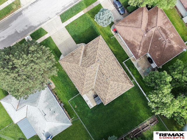 5540 Thistle Circle, Lincoln, NE 68516