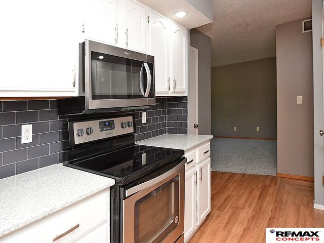 5540 Thistle Circle, Lincoln, NE 68516