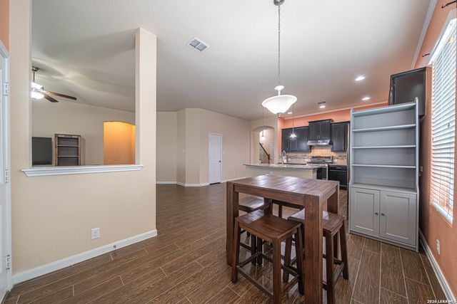1022 Ranch Fls, San Antonio, TX 78245