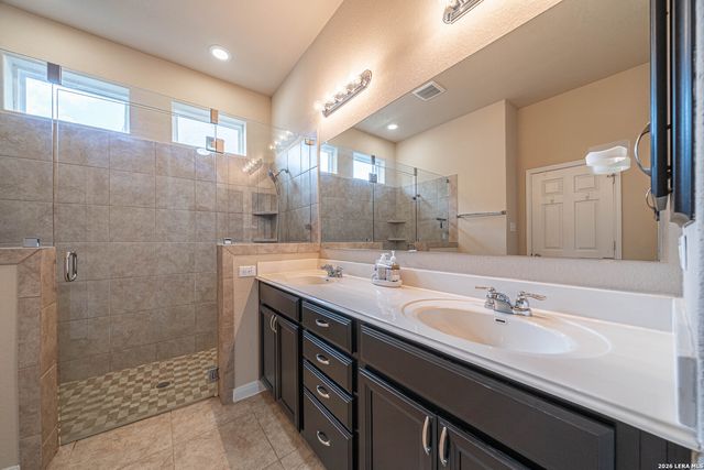 1022 Ranch Fls, San Antonio, TX 78245