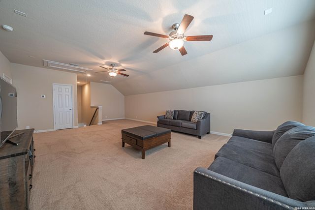 1022 Ranch Fls, San Antonio, TX 78245