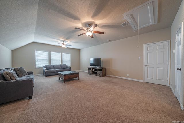 1022 Ranch Fls, San Antonio, TX 78245