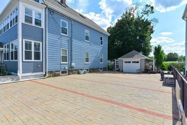 201 Riverside Ave 1, Medford, MA 02155