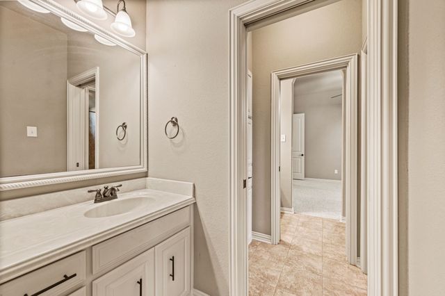 1341 Whisper Willows Drive, Fort Worth, TX 76052
