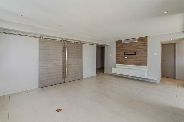 54 KINGS COURT ST 10-A, San Juan, PR 00911