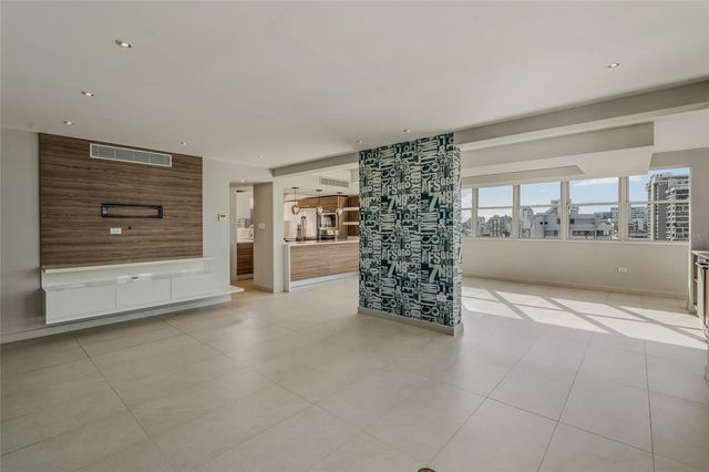 54 KINGS COURT ST 10-A, San Juan, PR 00911