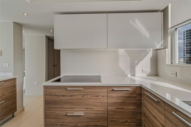 54 KINGS COURT ST 10-A, San Juan, PR 00911