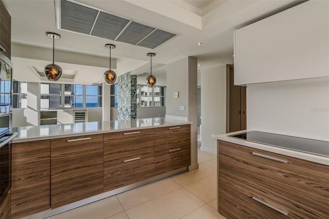 54 KINGS COURT ST 10-A, San Juan, PR 00911
