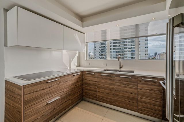 54 KINGS COURT ST 10-A, San Juan, PR 00911