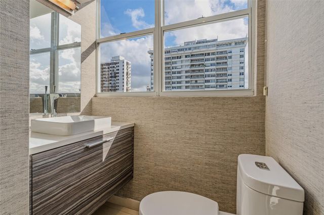 54 KINGS COURT ST 10-A, San Juan, PR 00911
