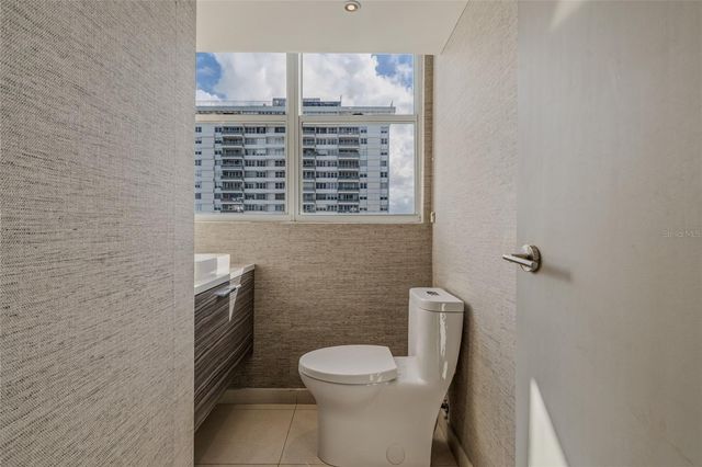 54 KINGS COURT ST 10-A, San Juan, PR 00911