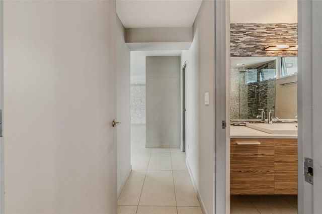 54 KINGS COURT ST 10-A, San Juan, PR 00911