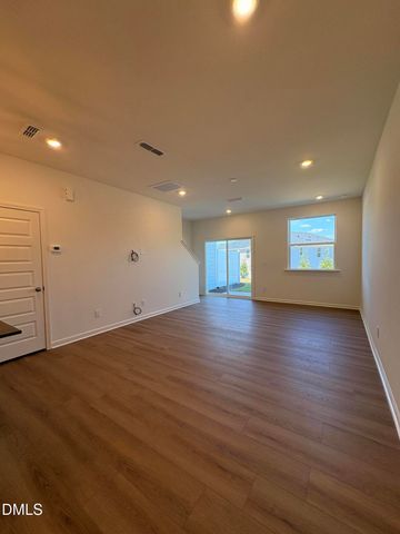 2043 Oakdale Drive, Durham, NC 27703