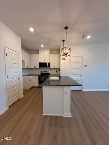 2043 Oakdale Drive, Durham, NC 27703