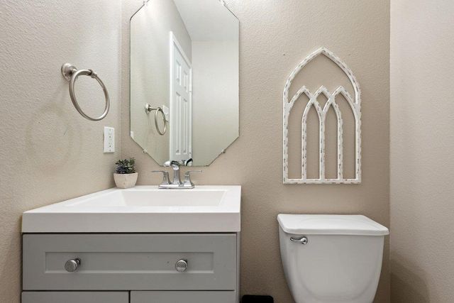1170 Stone Forest TRL, Round Rock, TX 78681