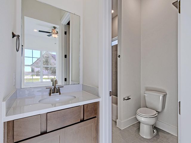 149 Peninsula Point Drive, Montgomery, TX 77356