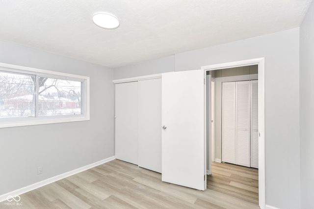 2625 Sickle Road, Indianapolis, IN 46219