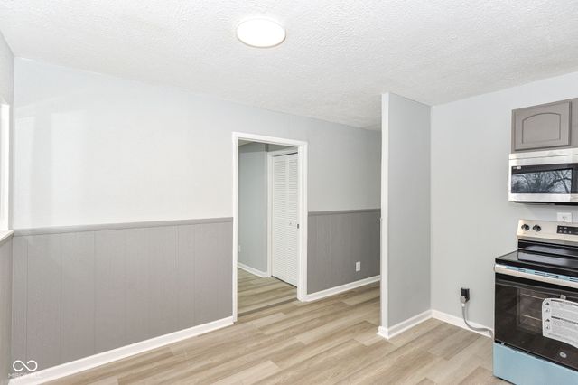 2625 Sickle Road, Indianapolis, IN 46219