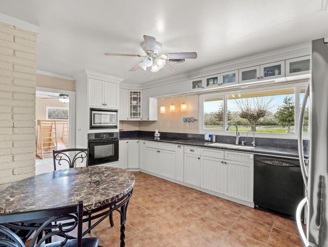 4847 S Greenwood Avenue, Del Rey, CA 93616